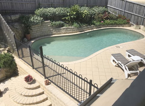Avalon Seashells 2 Bedroom Apartment With Pool - Accommodation Asia 1