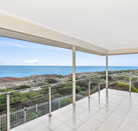 Avaya - Sellicks Beachfront Getaway - WiFi - Accommodation Asia