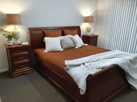 Aveley Equestrian Cottage - Accommodation Asia 1