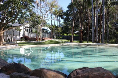 Away On Belongil Fields - Accommodation Guide 1
