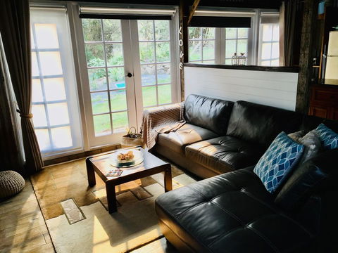 Awesome Barn Gold Coast Hinterland - Accommodation Guide 0