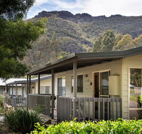 Awonga Cottages - Accommodation Asia