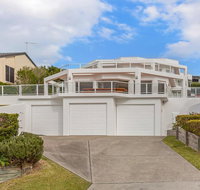 Azur 1 - South One Mile Beach - Accommodation Asia