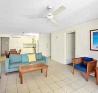 Baden 62 - Rainbow Shores Beach Escape Air con Pool All beds made - Accommodation Asia