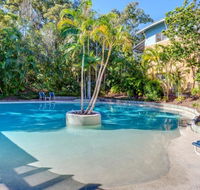 Baden 74 - Rainbow Shores Top Floor Air conditioned Unit Walk To Beach - Accommodation Asia