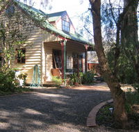 Ballarat cottages incorporating yarrowee cottage and Admirals cottage - Accommodation Asia