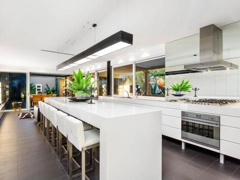 Balmoral Beach Bliss - Accommodation Asia 0