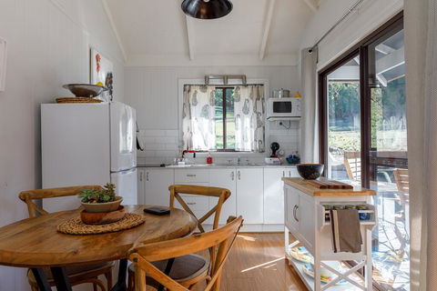 Bandalong Cottages - Accommodation Asia 1