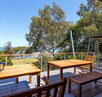 Barefoot Beach House - Accommodation Asia