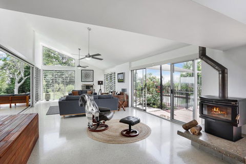 Baringa - Noosa Hinterland - Accommodation Asia 3