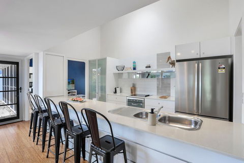 Baringa - Noosa Hinterland - Accommodation Asia 2