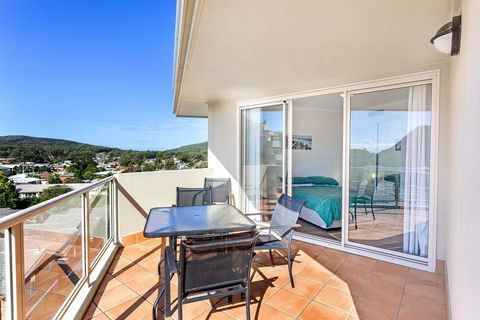 Barrington, Unit 814/43-45 Shoal Bay Road - Accommodation Asia 2