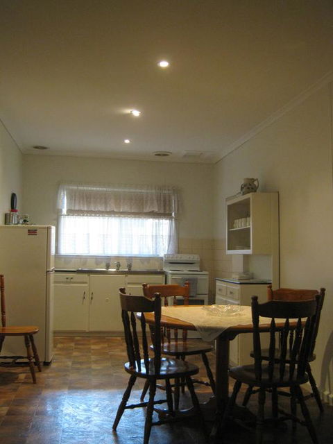 Basedow Units Tanunda - Accommodation Asia 1