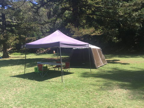 Basin Ku-ring-gai Campsite Set Up - Accommodation Asia 0