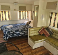 Bateman Bay Holiday Park  Batemans Bay YHA - Accommodation Asia