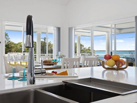 Bay Views - Panoramic Jervis Bay Views - Accommodation Asia 2