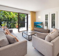 Bayona Apartments