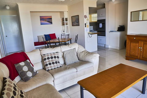 Bayview Beach Holiday Apartments - Accommodation China 2