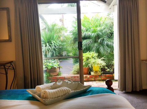 Bayview Studio - Accommodation China 2