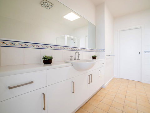 Bayview Townhouse - Accommodation Asia 2
