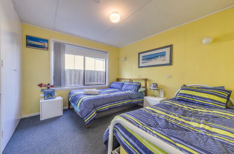 Bayviews - Accommodation Asia 3