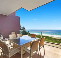 Beach and Ocean Front Penthouse with Wifi and Parking - Accommodation China