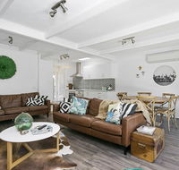Beach Break on Hardy - walk to foreshore - Accommodation Asia
