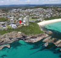 BEACH BREAK 34 CLIFF ROAD - Accommodation Asia