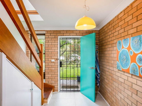 Beach Breeze - Accommodation Asia 3