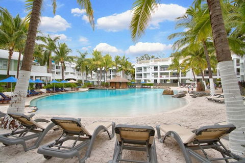 BEACH CLUB PENTHOUSE 5134 - Accommodation Guide 3