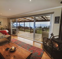 Beach House 'Aisling' - Accommodation Asia