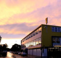 Beach Road Hotel - Accommodation Guide