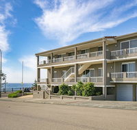 Beachcomer Unit 2 - The Entrance NSW - Accommodation Asia