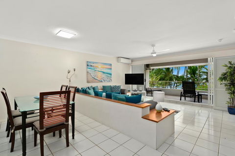 Beachfront Apt. In Alamanda Beachfront Resort (25) - Accommodation Asia 3