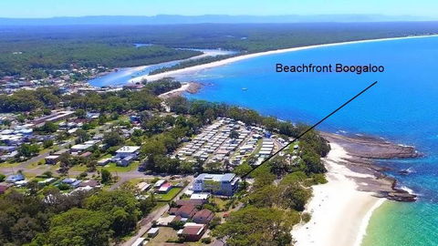 Beachfront Boogaloo - Accommodation Asia 1