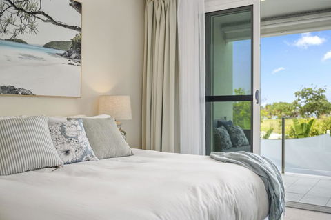 Beachfront By The CC - Family Friendly, Plunge Pool, Steps To The Beach - Accommodation Guide 2