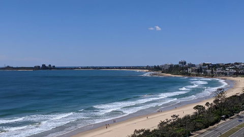 Beachfront Towers - Accommodation Guide 0