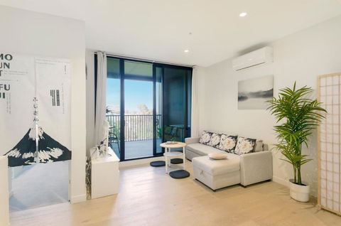 REST COLLECTION One Bedroom Apartment With Study - Accommodation Asia 0