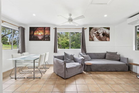 Red Rock Rest - Accommodation Asia 1