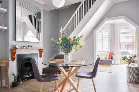 Redfern Classic Terrace - Parking And Balcony - Accommodation Guide 0