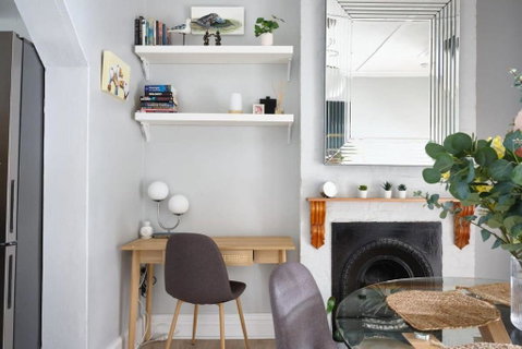 Redfern Classic Terrace - Parking And Balcony - Accommodation Guide 3