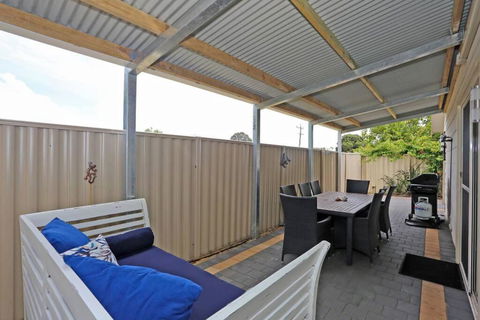 Relax At Falcon By The Bay - Accommodation Guide 3