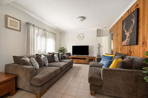 Rest & Relaxation - Accommodation Guide 1