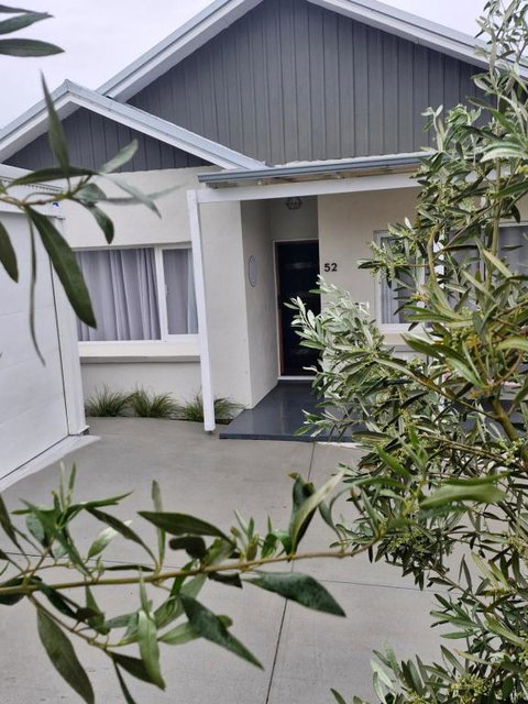 Retreat - Accommodation China 0