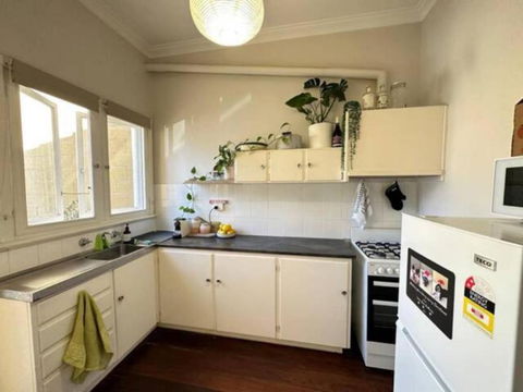 Retro Apt 6 Mins To Victoria Quay - Accommodation Asia 1