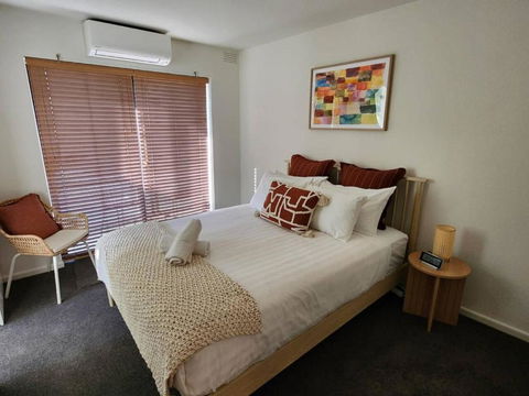 Retro Rose St Kilda Mansions - Accommodation Guide 3