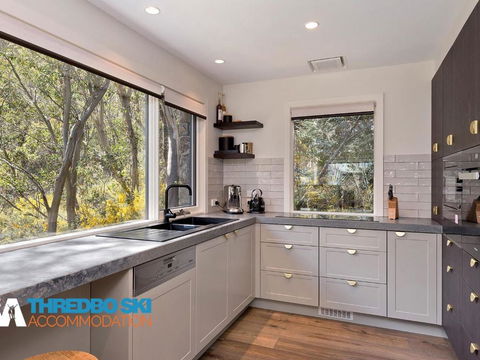 Ridge Creek 1 - Accommodation Asia 1
