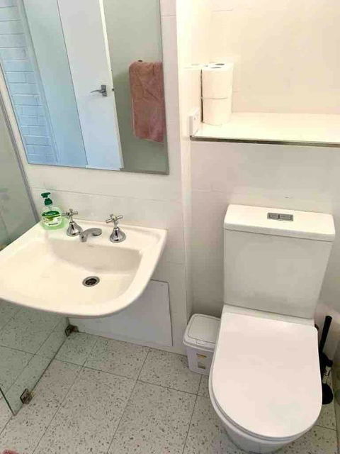Right In Fremantle - Accommodation Asia 1