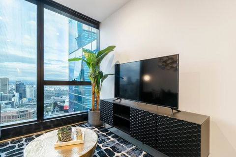 Ritzy Apartment In Iconic Australia 108 With Views - Accommodation Asia 3
