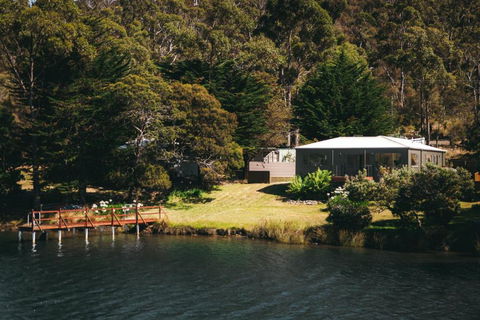 Rivers Edge Retreat - Accommodation Asia 1